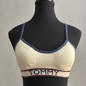 Tommy Hilfiger Seamless Triangle Bralette